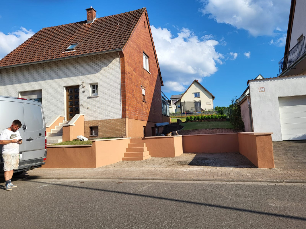 Referenz: gestalteter Hofbereich